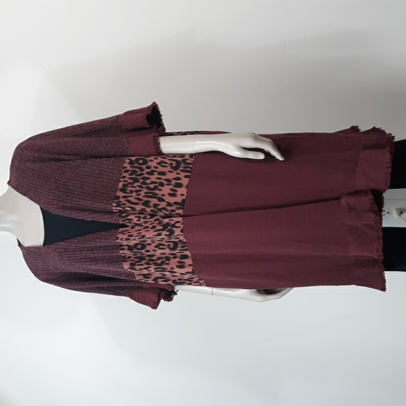 UMGEE S/M Animal Print Linen Blend Raw Hem Bell Sleeve Open Front Cardigan - Picture 5 of 16